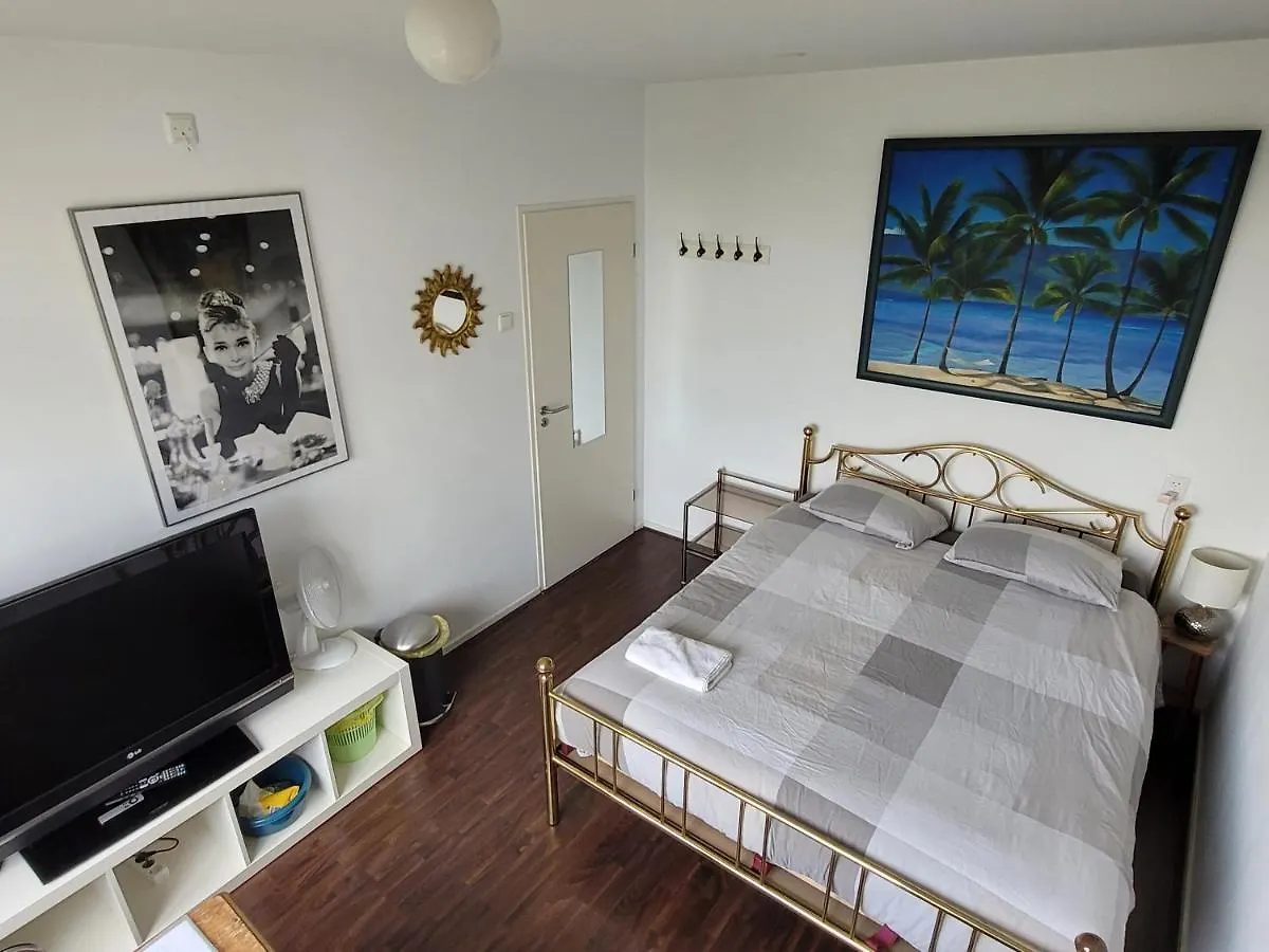 Sky Home Room 1 Amsterdam 0*,  Netherlands